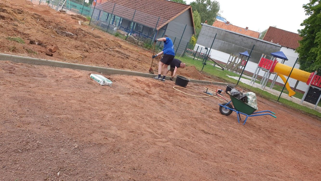 Tennisplatzbau